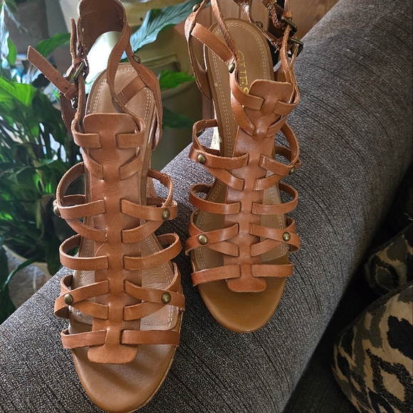 Guess Strappy Wedges - Picture 2 of 4